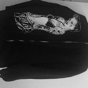 Black XL hoodie ("FATAL")